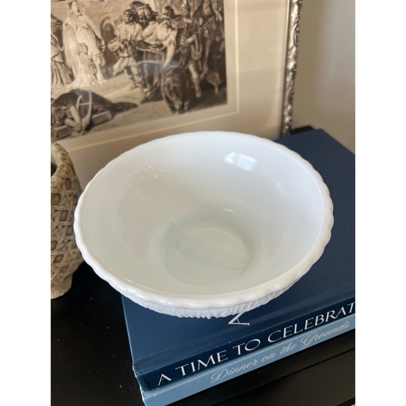 1975 FTD White Milk Glass Bowl – Textured Ribbed Vintage Vase Base - Picture 2 of 5